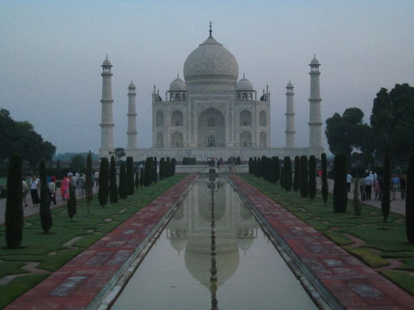 The famous Taj Shot