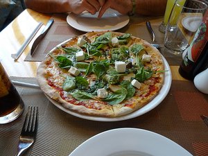 Pizza, Abu Dhabi style
