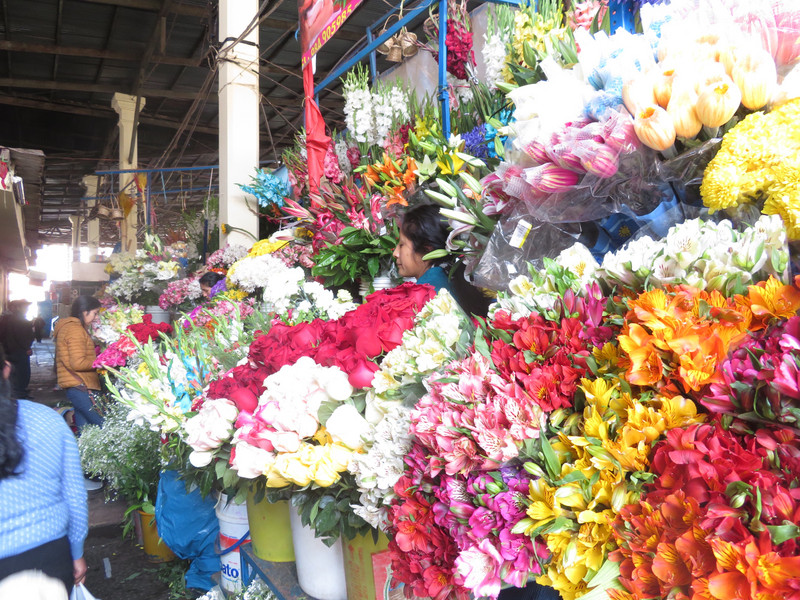 San Pedro market - flower section