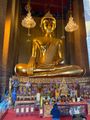 Largest seated Golden Buddha