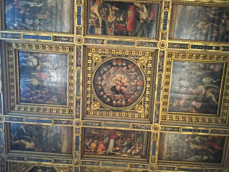 Cosimo as God in the centre of the ceiling