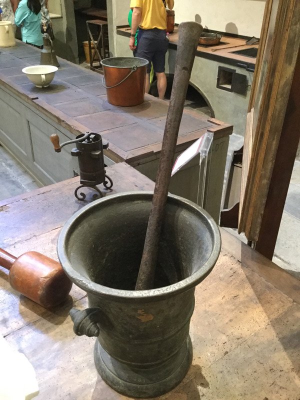 Giant mortar and pestle 