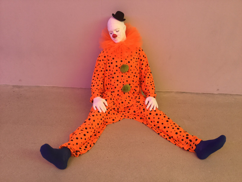 An orange clown