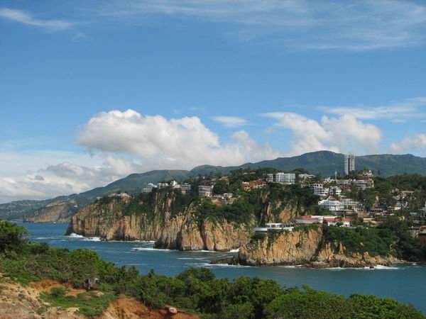 View from Isla De La Roqueta to Acalpulco