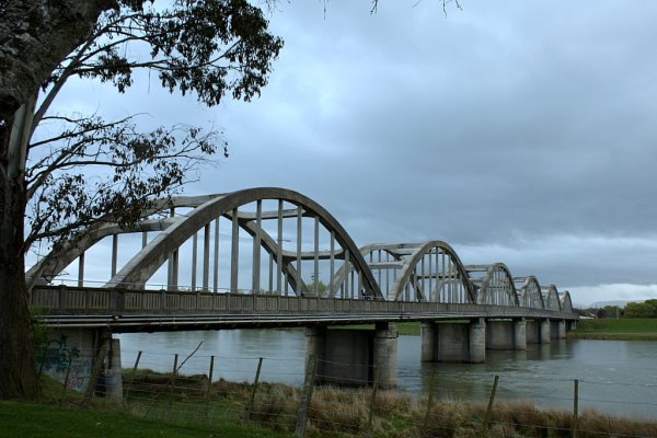 Balclutha Bridge