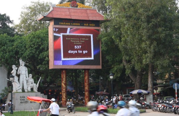 Count down to the 1000 year anniversary of Hanoi