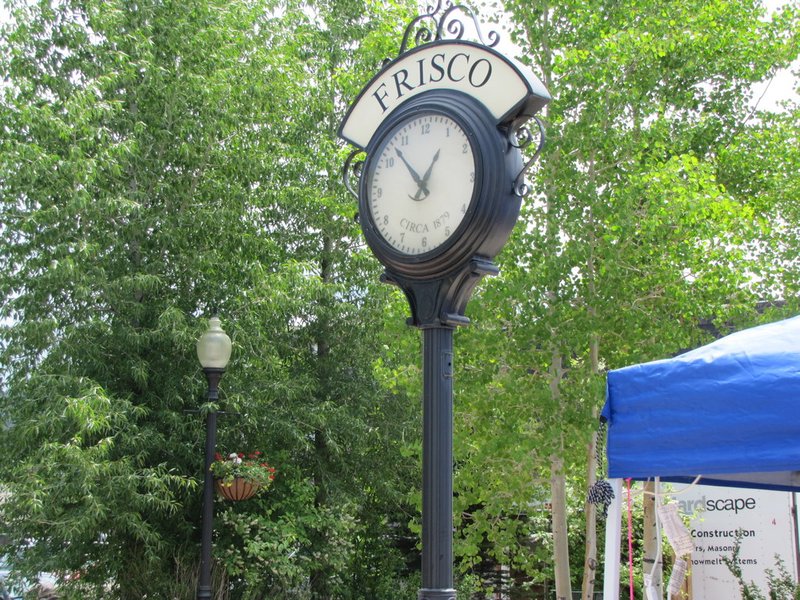 Clock in Frisco centre