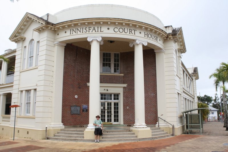 Innisfail courthouse