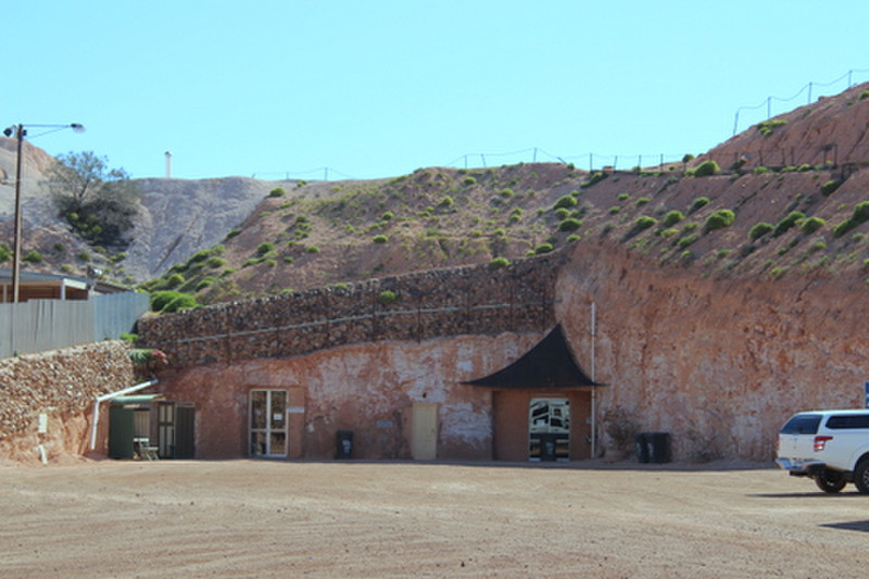 Museum dug into side of the hill at Coober Pedy.