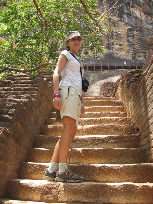 Subiendo a la roca de Sigiriya