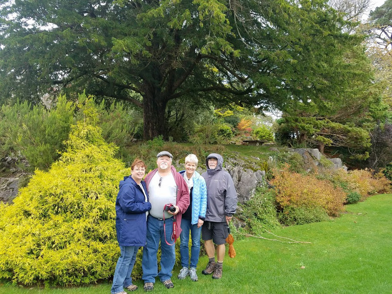 Touring the MuckRoss Castle grounds