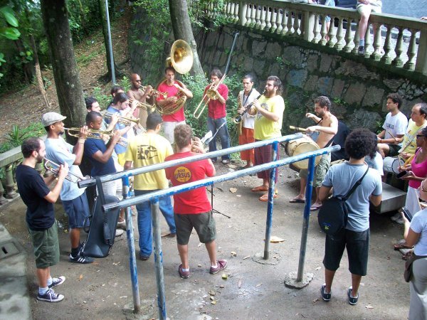 Street band in Santa Theresa
