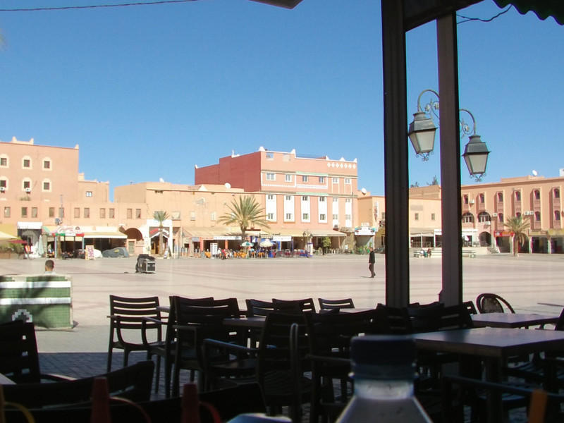 Place Al Mounhidine (main square)