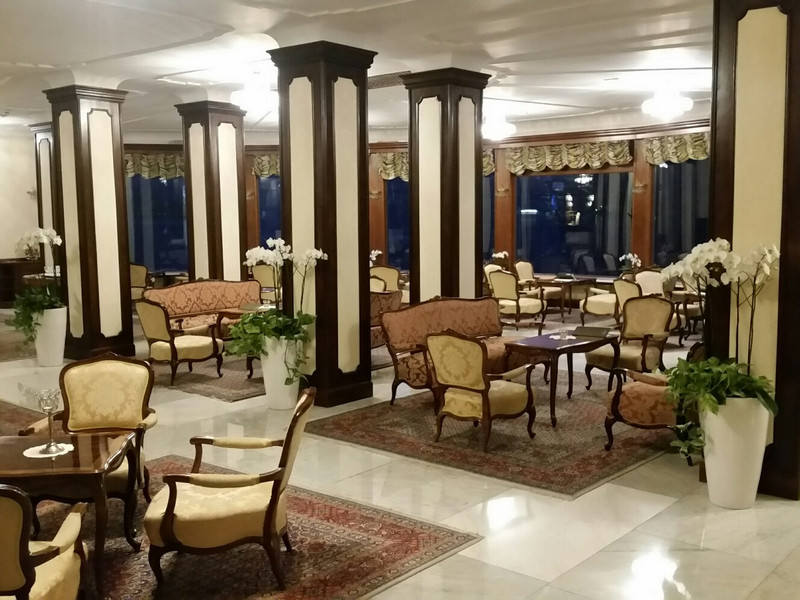 Grand Hotel Toplice lounge