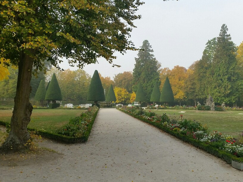 Palace garden 