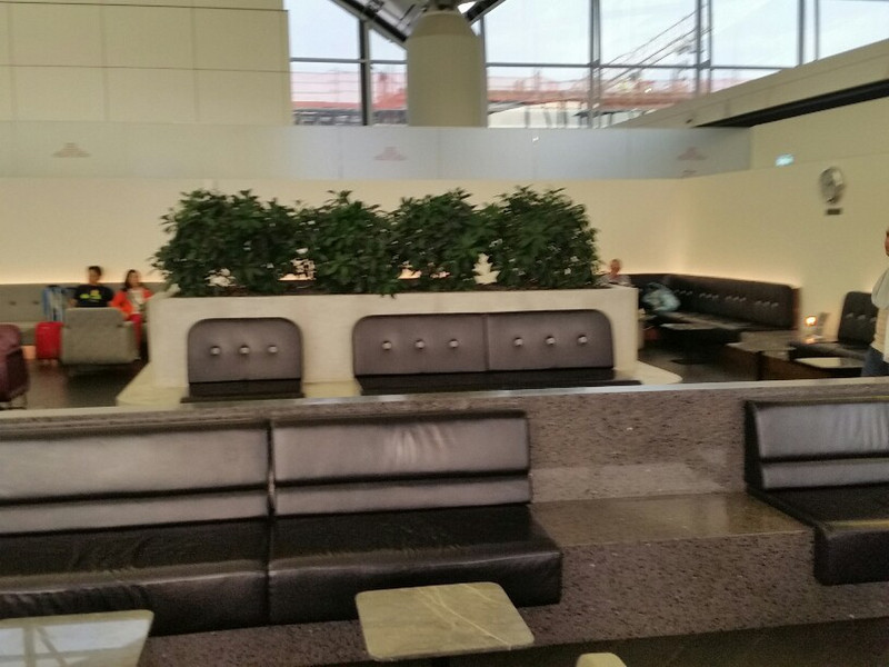 Qantas lounge 