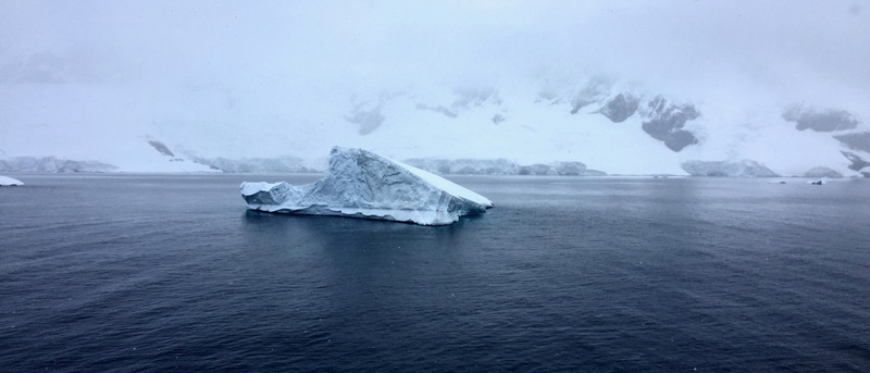 iceberg, Antarctic shore