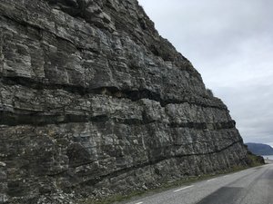 Geological layers, to Honningsvag
