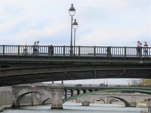 Paris bridges