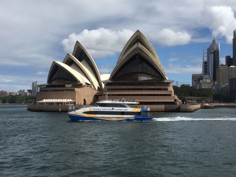 Sydney Opera House (von der Fähre aus)