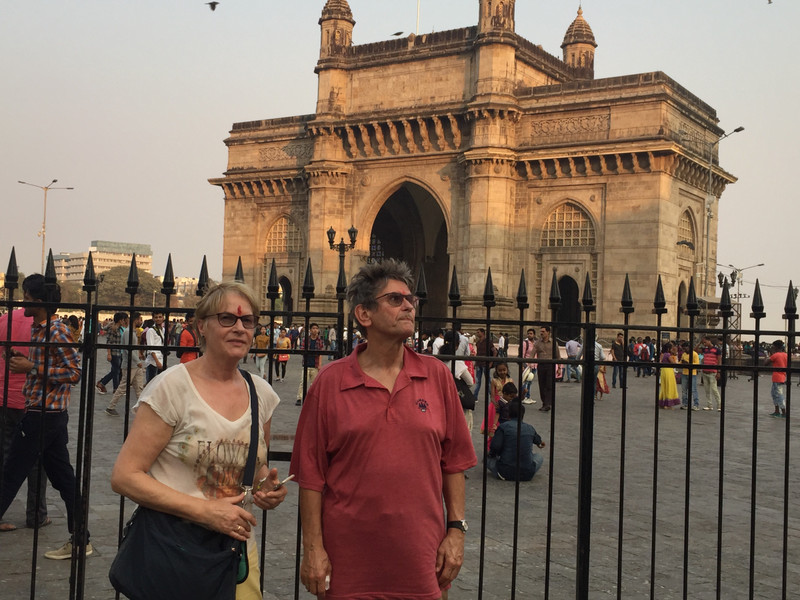 Gateway of India, errichtet für den Besuch von Edward Prince of Wales in Mumbai
