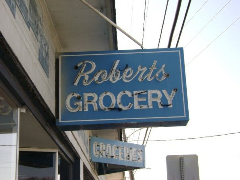 Robert's Grocery in Wilmington