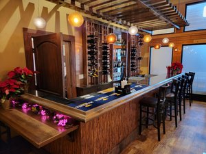 Garre' Vineyards cafe and bar
