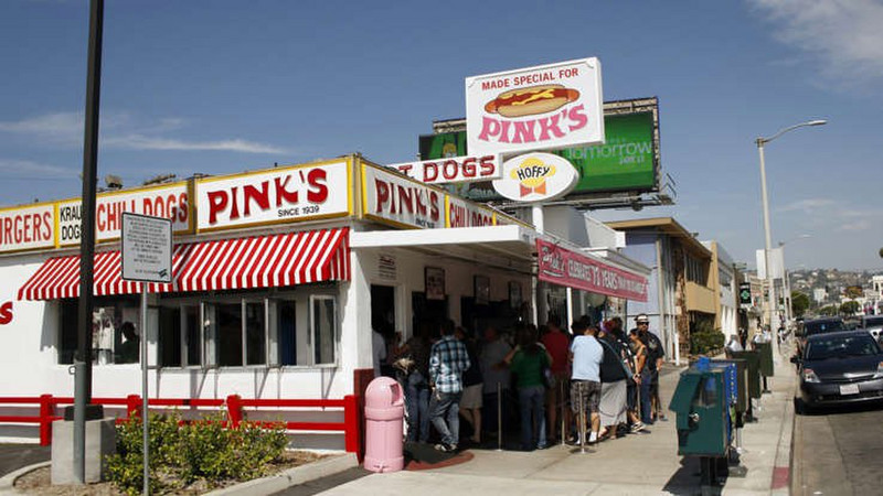 Pink's famous dogs
