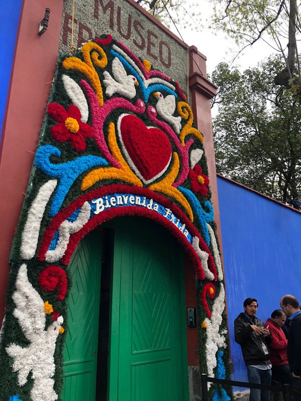Frida Kahlo front door 