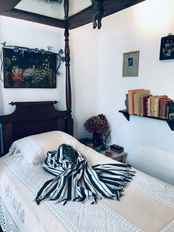 The day bed Frida spent last days of her life