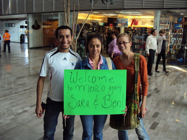 Our welcome back to Mexico City!