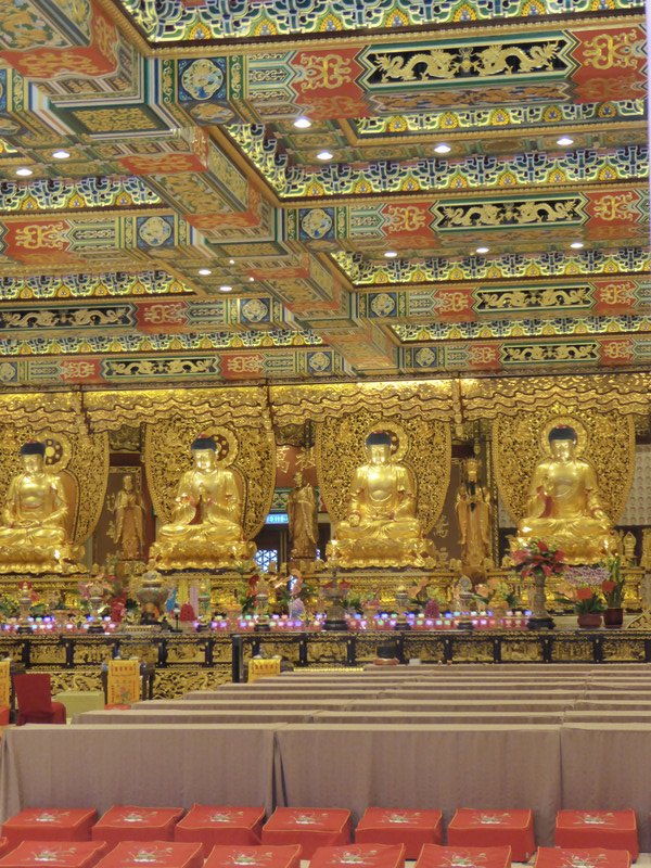 Hall of a thousand Buddhas (yes- that is all gold)
