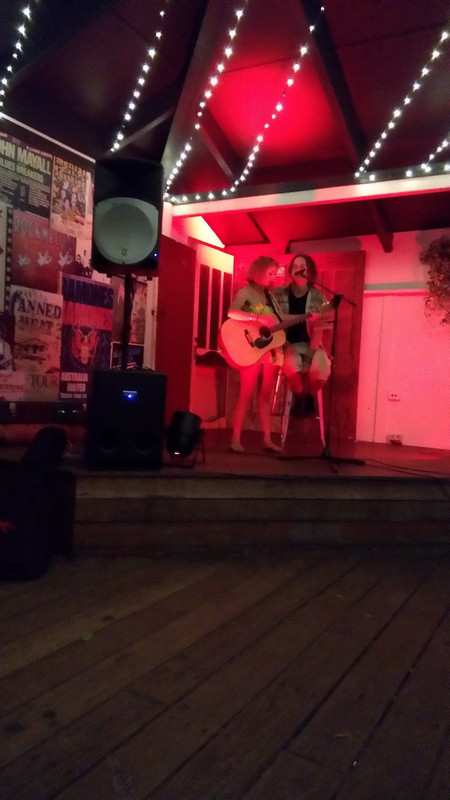 Open mic night in Byron