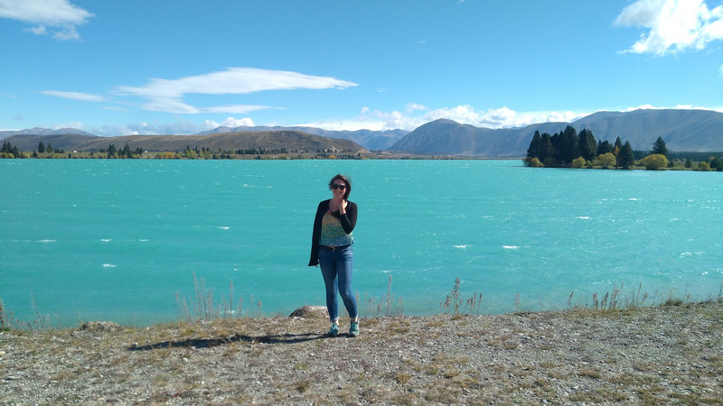 Gorgeous lake near Mount Cook