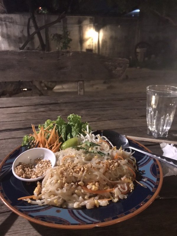 Pad Thai dinner at the Twgina restaurant 
