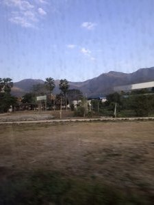 From the train : nearly in Chiangmai 