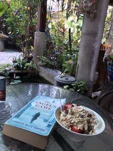 Baan SongJum breakfast with book