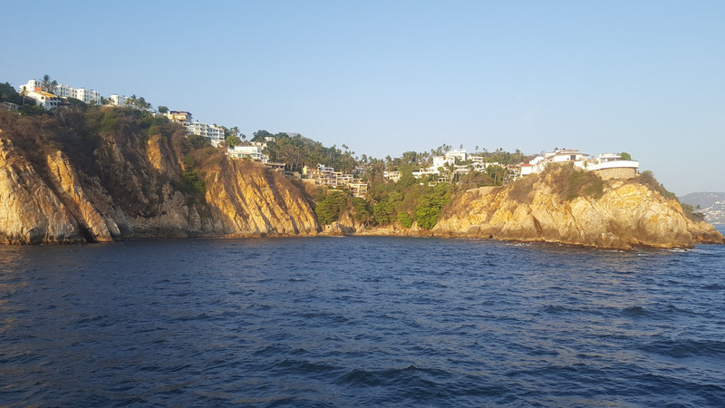 Cliffside Mansions - Acapulco