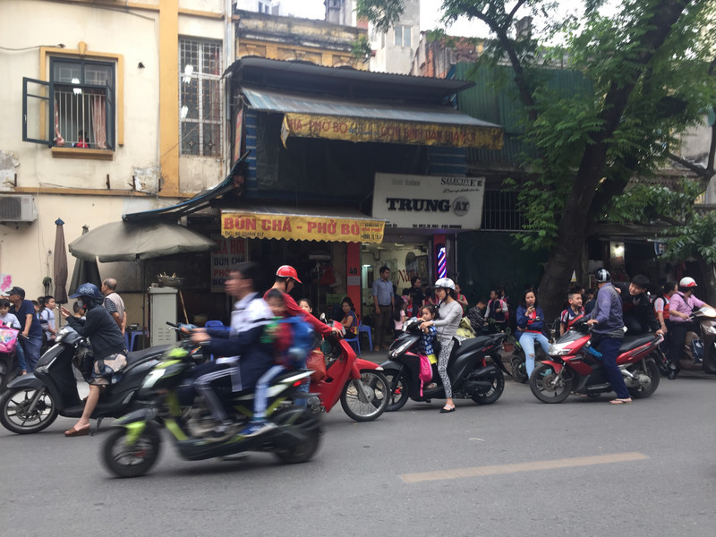 Hanoi school run