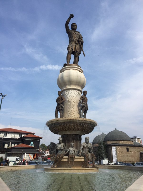 Skopje statues 