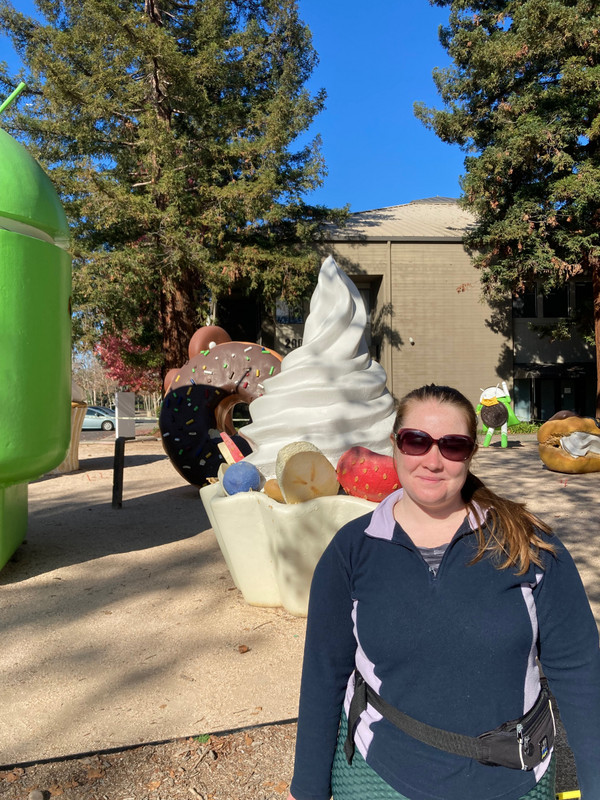 Google Android statues