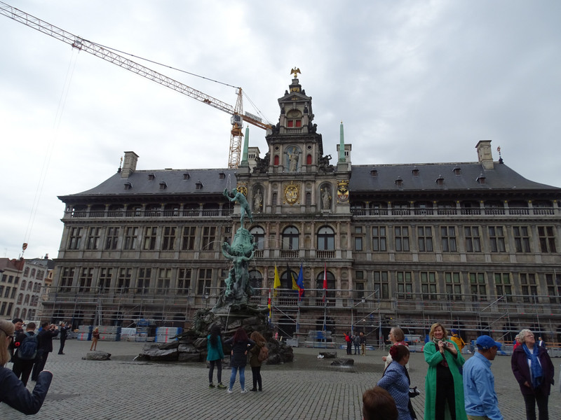 Town hall (which will apparently be completely covered in scaffolding by tomorrow)