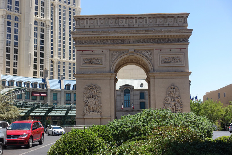 Arc de Triomphe at Paris hotel