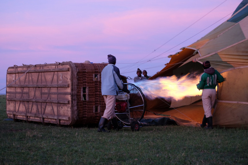 YHA-Kenya Travel balloon safari package, Masai Mara ballooning, hot air balloon, Kenya budget safaris,