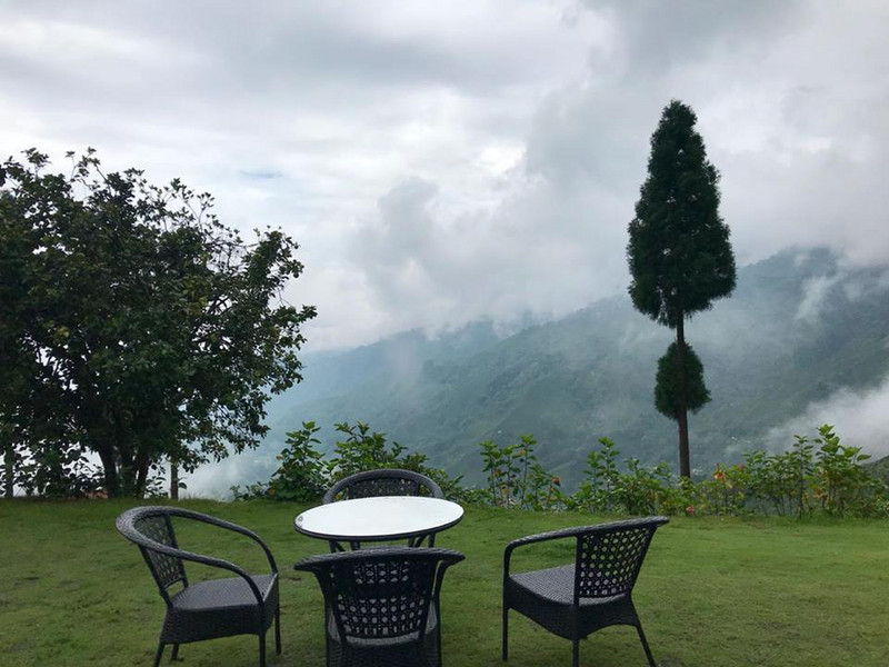 resorts in darjeeling