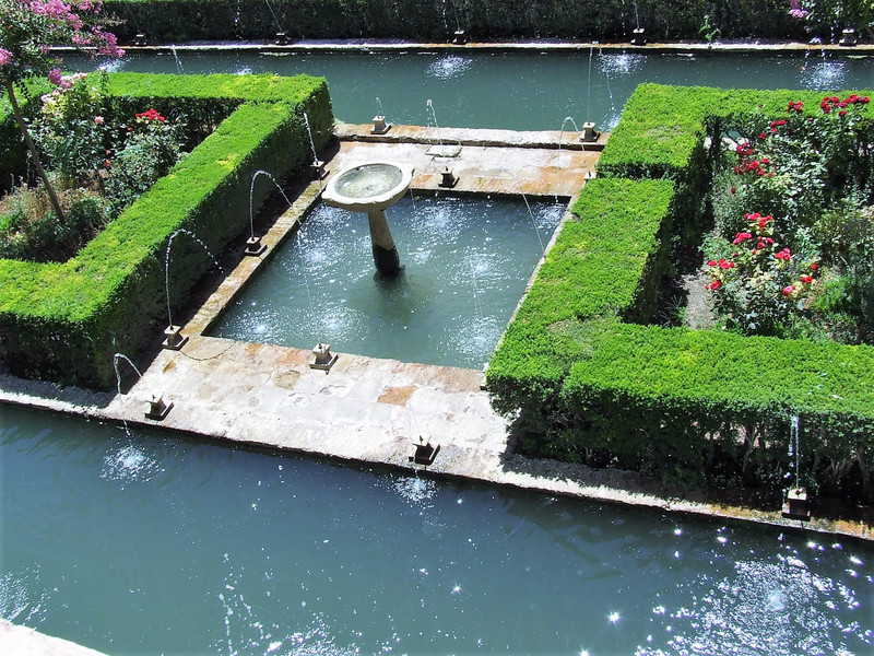 Alhambra water feature