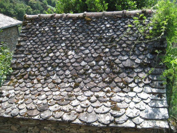 Louze (stone) Rooftops