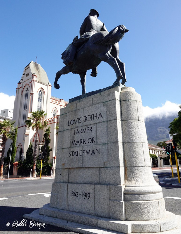  Statue of Louis Botha - First Prime Minister of the Union of South Africa