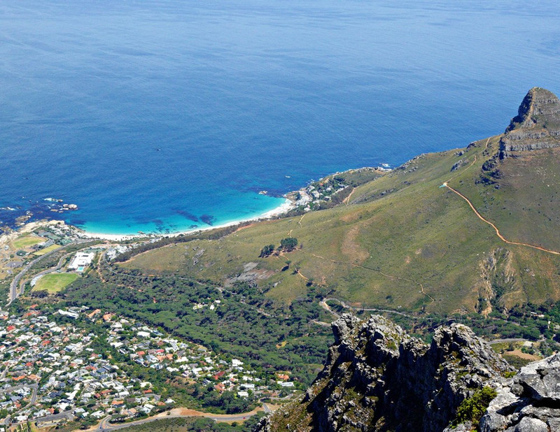  Lion's Head and Clifton Bay