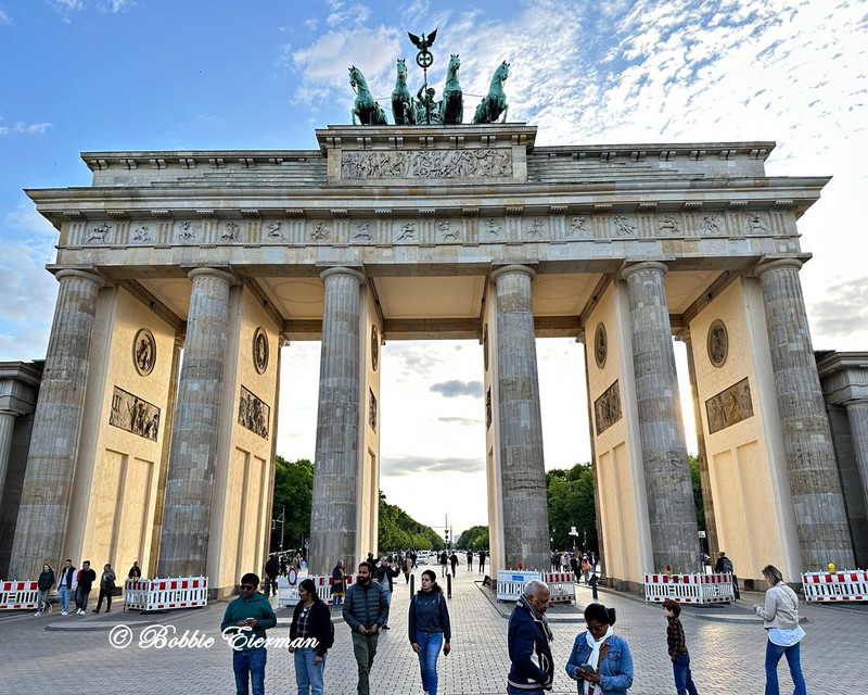  Brandenburg Gate